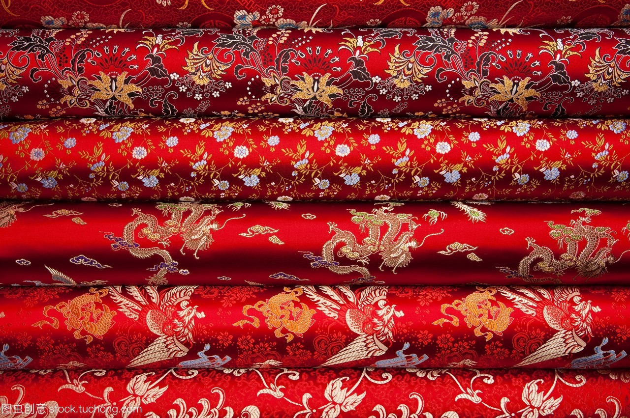 絲綢之韻 數(shù)碼鏡頭下的中式奢華美學(xué)